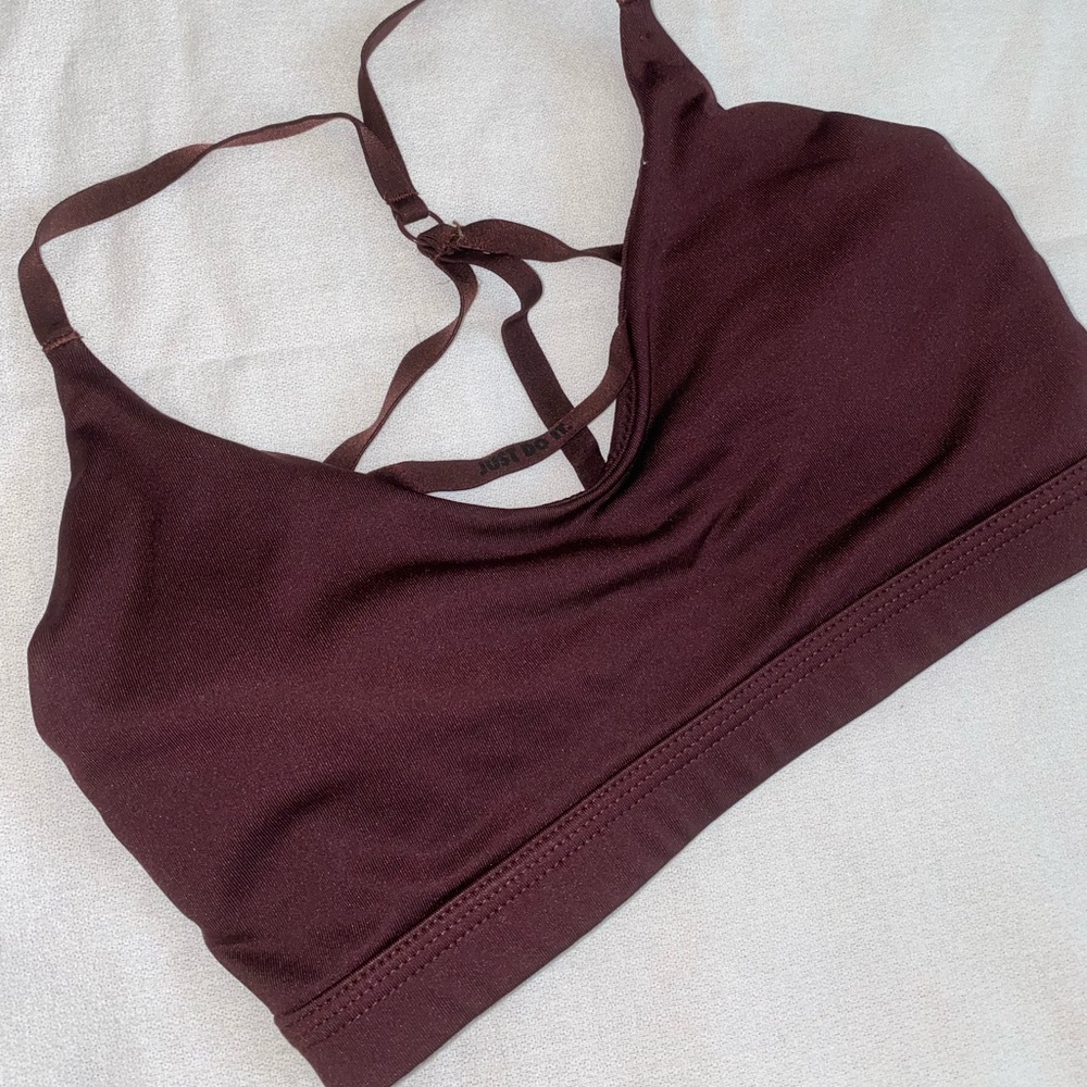 NIKE padded sports bra